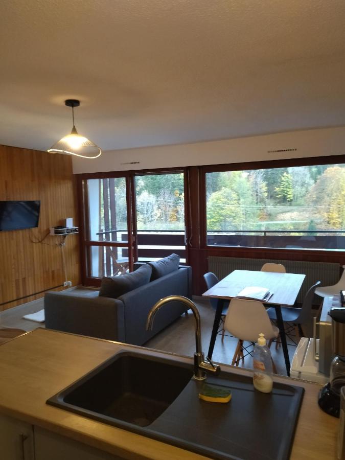 Apartment Studio Le Lacuzon Avec Piscine Exterieure Ouverte Seulement Au 1Er Aout Cause Travaux Et Tennis